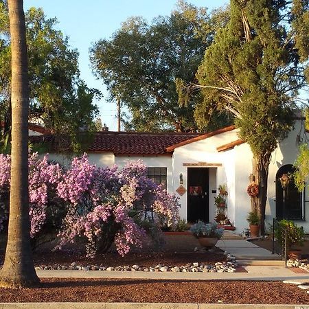 Sam Hughes Inn B&B Тусон Екстериор снимка