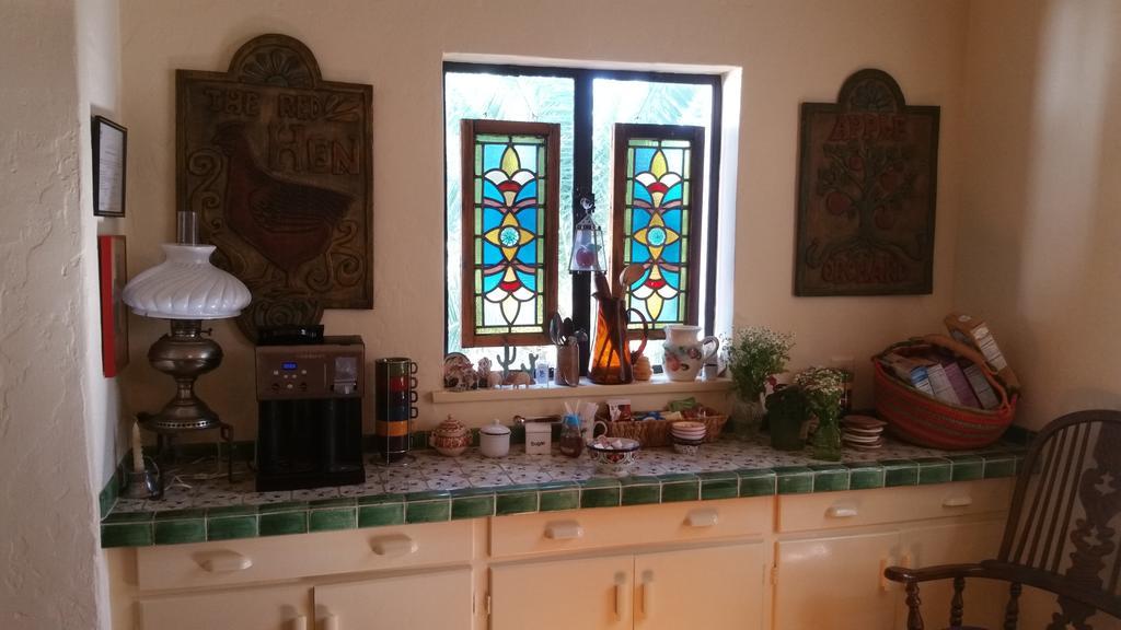 Sam Hughes Inn B&B Тусон Екстериор снимка
